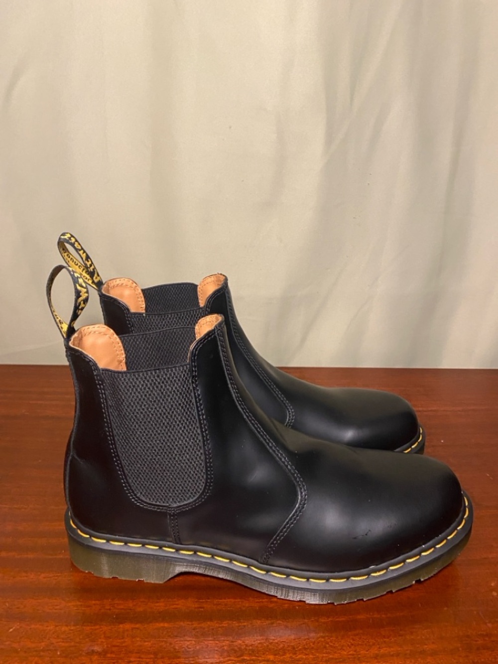 Dr. Martens 2976  (YS) Yellow Stitch Smooth  Black Leather Chelsea Boots  Men 12